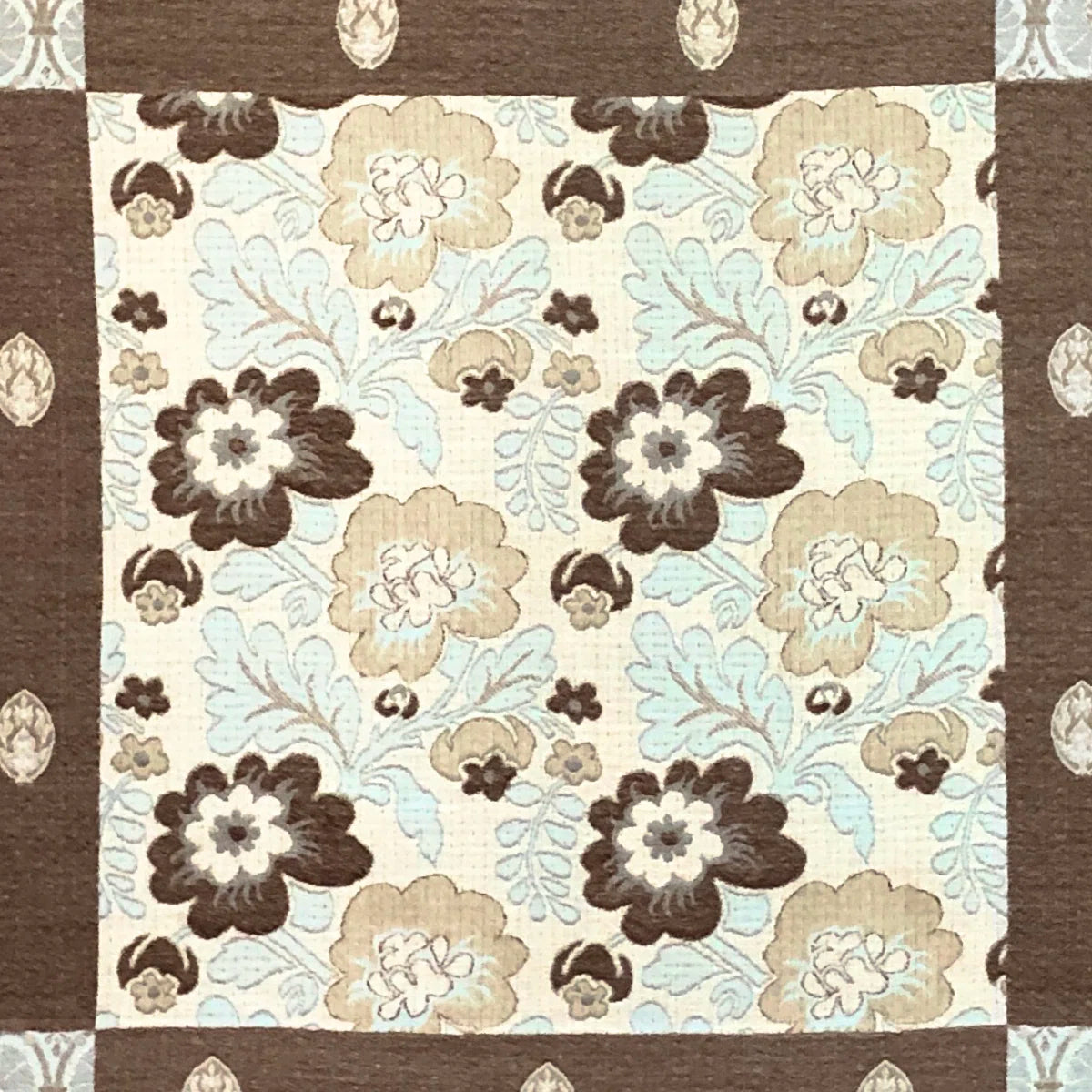 Daisy Travel Wool Throw