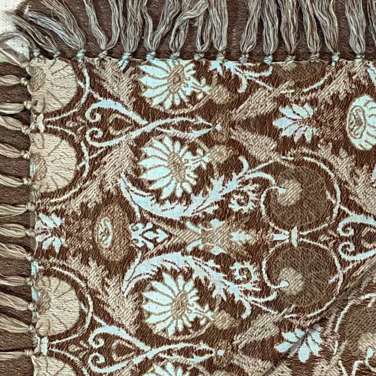 Daisy Travel Wool Throw